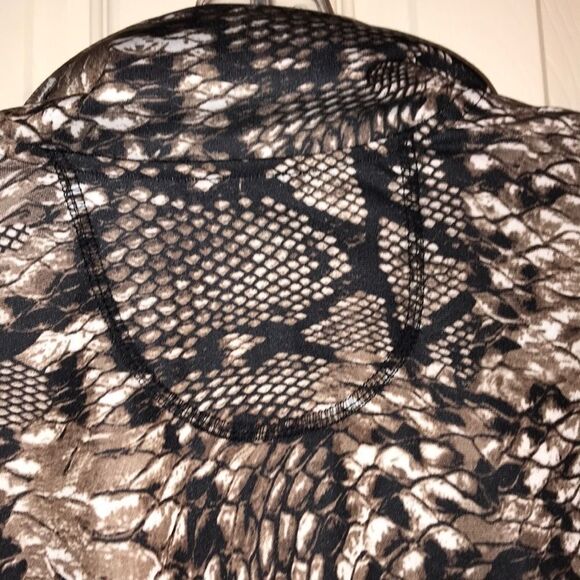 Ac-tiv-ology Women's Black Brown Snake Print Full Zip Athletic Jacket Size PL - Picture 6 of 6